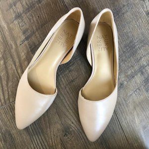 NATURALIZER Tamara Taupe Flat - 8.5